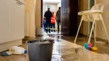 Bobigny : un bébé d'un an meurt noyé dans un seau d'eau javellisée