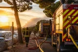 Douze pompiers de Loire‑Atlantique déployés à Port‑Barcarès et Canet pour renforcer la lutte contre les feux