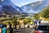 Incendie en Tarentaise : milliers de personnes isolées, ravitaillement prévu par hélicoptère