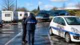 La maire de Verquin agressée lors d'une tentative d'installation de caravanes, trois interpellations