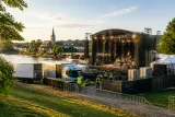 Le V and B Fest’ ajoute une journée et annonce Jul en tête d’affiche à Château‑Gontier
