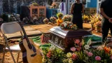 Macouria : hommage au musicien et aide‑soignant Laurent Lefel, frère d’Édith