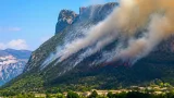 Massif du Claps : le feu de forêt reste « stable » après 240 hectares partis en fumée