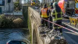 Montsûrs : une voiture chute dans la Deux-Évailles, le conducteur de 19 ans héliporté