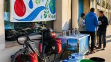 Nevers : un cycliste solidaire fait halte à la Jonction pour le don et la préservation de l’eau