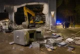 Un commando au bulldozer attaque une entreprise de matériel médical dans le Val-d’Oise