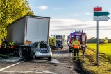 Un jeune homme tué après la collision d’une voiture avec un camion à l’arrêt sur la RN2