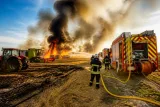 Violents feux de végétation en Thiérache : plus de 10 hectares brûlés, pompiers sur plusieurs fronts