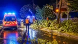 Violents orages en Dordogne : 20 000 foyers privés d'électricité, secours surchargés