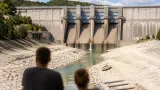 Vouglans : le débit réduit à 9 m³/s, tensions entre usages du lac et protection des poissons