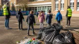 Wattrelos : des élèves de Lavoisier en campagne de nettoyage pour le World Cleanup Day