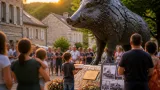 Woinic souffle sa 18e bougie : retrouvailles et mémoire au pied du sanglier géant