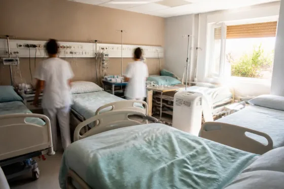 Angers : le syndicat du CHU déclenche son droit d’alerte face à la canicule