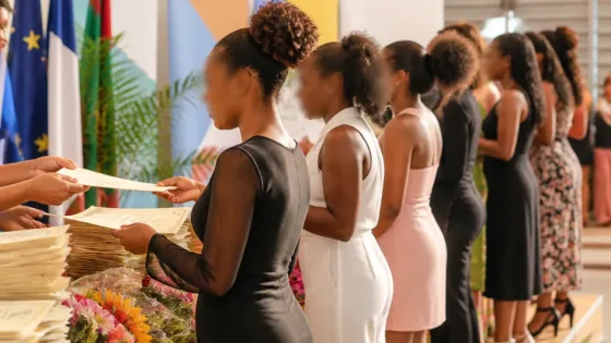 Douze nouvelles auxiliaires de vie diplômées en Martinique : un pas vers la professionnalisation
