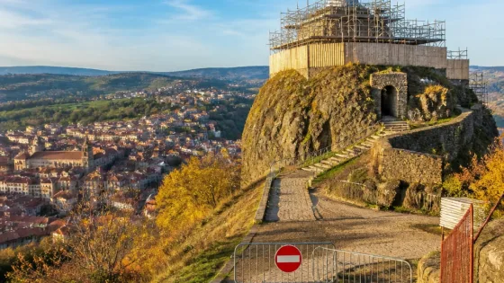 Le Puy-en-Velay : le Rocher Corneille fermera 18 mois pour une restauration complète