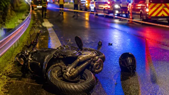 Les Abymes : un motard de 43 ans gravement blessé sur la rocade
