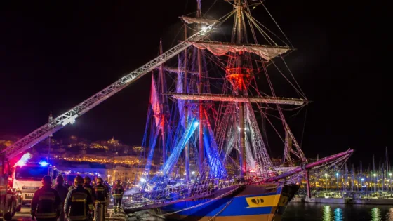 Saint-Malo : un intrus grimpe aux mâts de l’Étoile du Roy avant de plonger dans le port