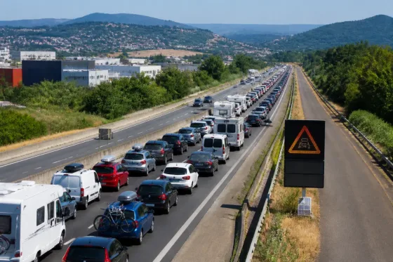 Valence : Bison Futé annonce une journée « noire », bouchons attendus dès l'après‑midi