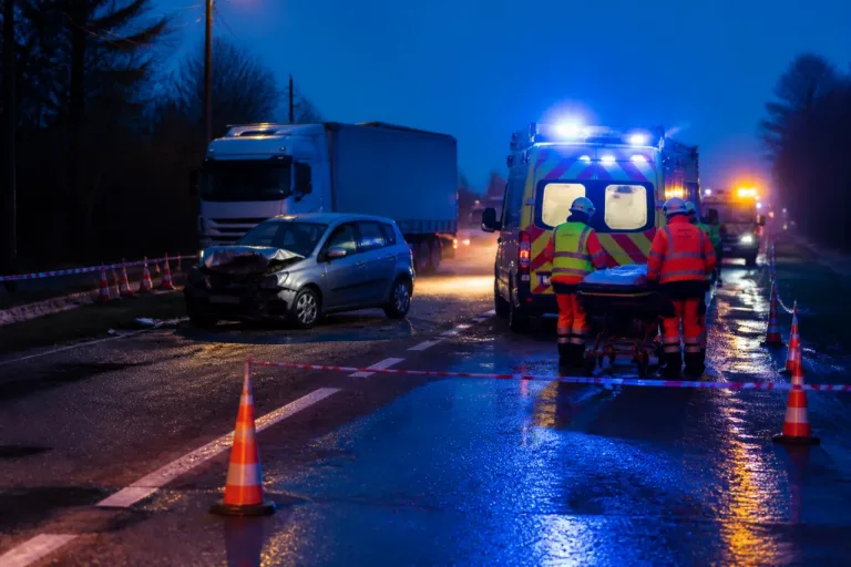 Erbray : collision voiture-camion, une conductrice de 20 ans grièvement blessée