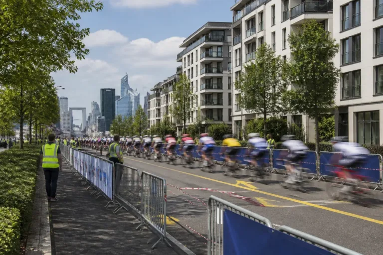 Hauts-de-Seine: le Département s’engage au cœur du Tour de France 2026