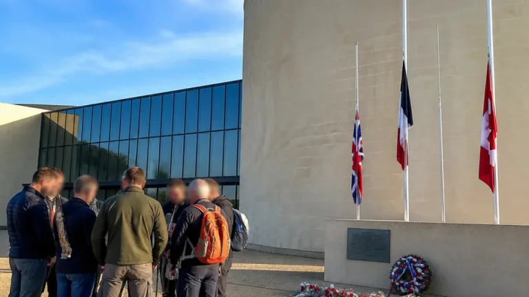 À Caen, un Normand s’élance pour 700 km de mémoire depuis le Mémorial