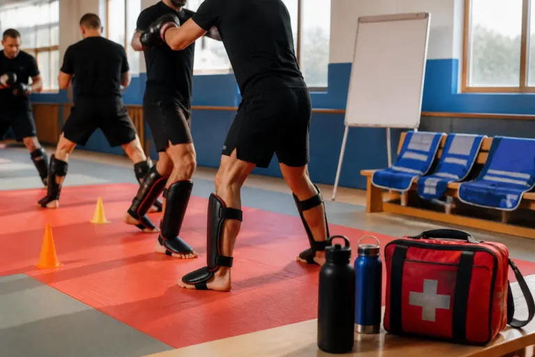 À Cahors, le Cahors Fight Team initie des agents Enedis au MMA dans un cadre préventif