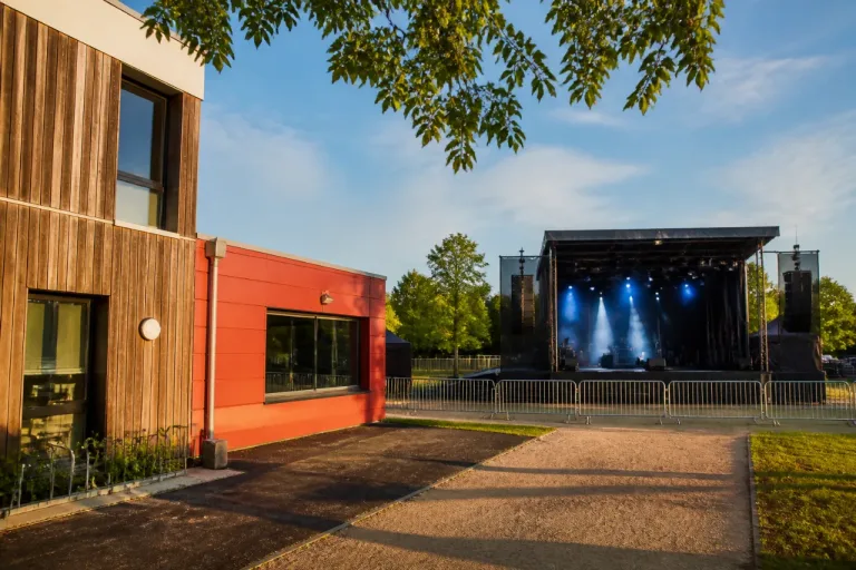 À Gétigné, un festival naît au pied de l’espace-jeunes : six concerts jusqu’à 2 h