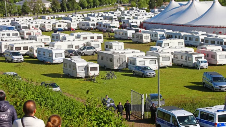 À La Roche-sur-Yon, une centaine de caravanes s'installe aux Oudairies pendant une semaine