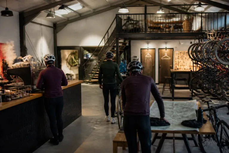À Tarascon, un « bike café » devient le point de ralliement des cyclistes ariégeois