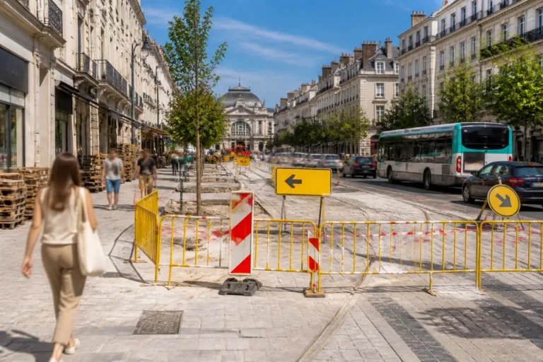 À Tours, l’été des chantiers perturbe circulation et commerces autour des places