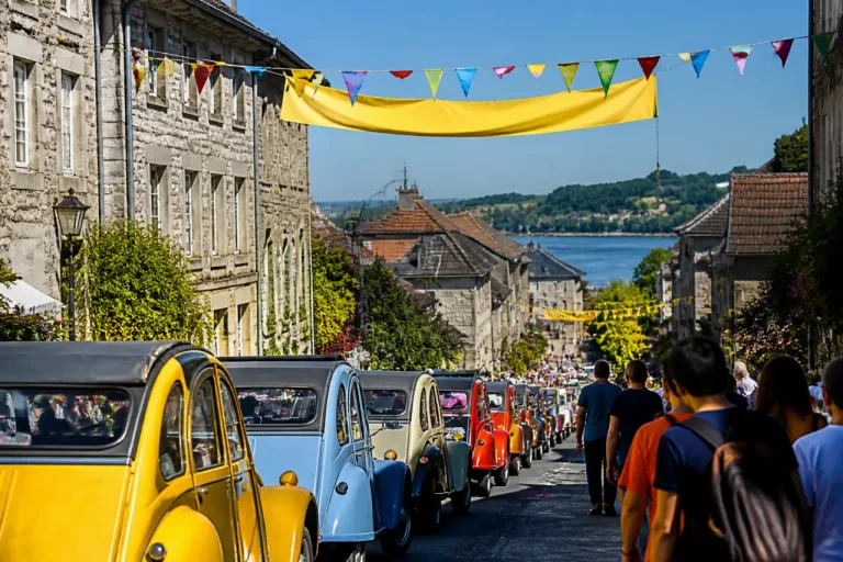 Ahun : la 20e édition des « 2CV en fête » promet un rassemblement exceptionnel