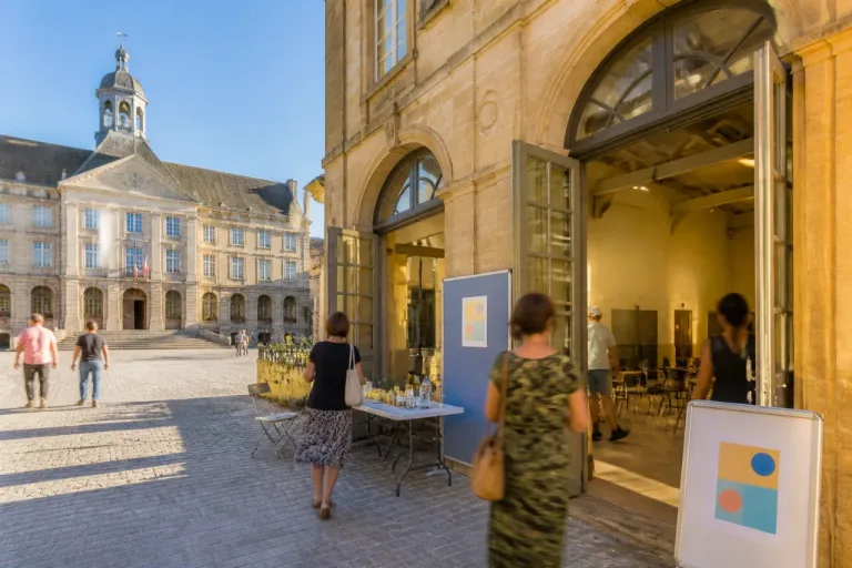 Alençon : la mairie ouvre des salles « tempérées » pour faire face à la canicule