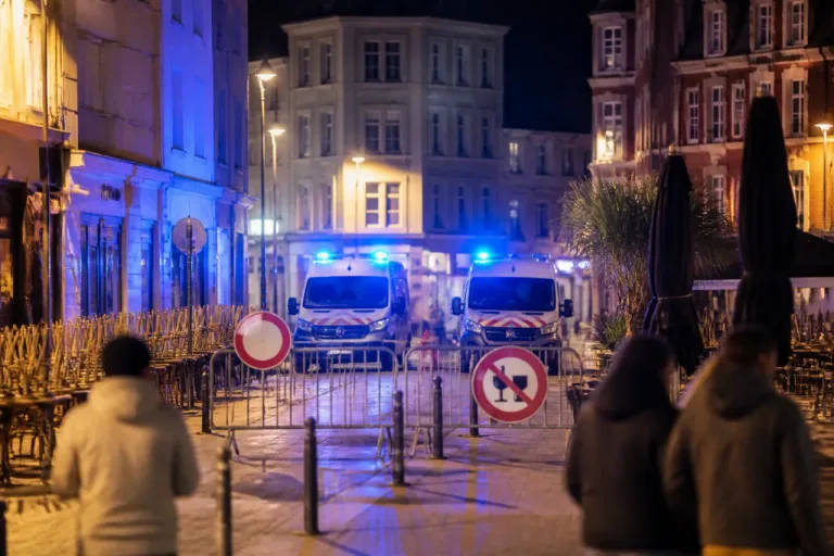 Amiens : restrictions de circulation et d’alcool pour le quart de finale France–Maroc