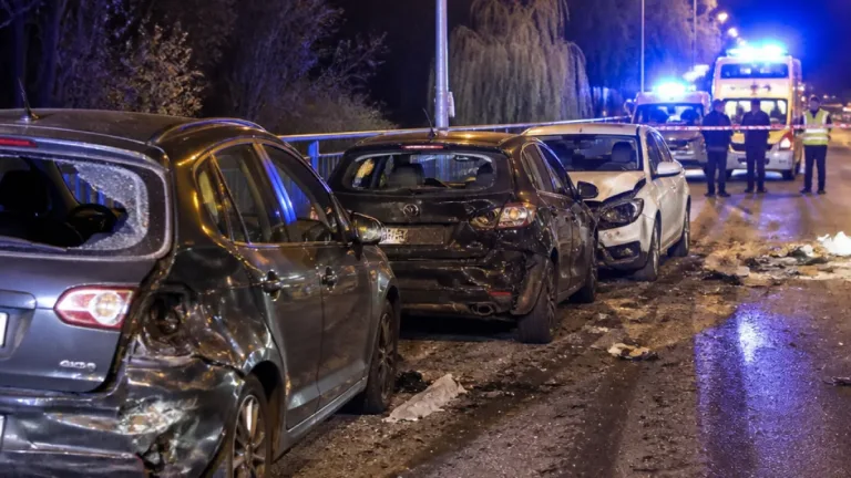 Ancône (Drôme) : un conducteur alcoolisé percute deux voitures sur la RD11, un blessé léger