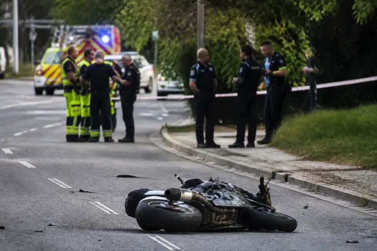 Annecy : un motard de 23 ans décède après un accident avenue d’Aix-les-Bains