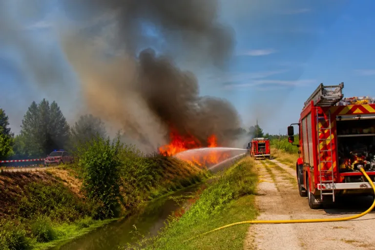 Au sud de Montauban, évacuations à Orgueil après la reprise d’un feu de végétation