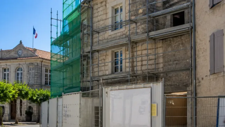 Aubeterre : la mairie emprunte 150 000 € pour acheter et rénover la maison de l'ancien centre de découverte