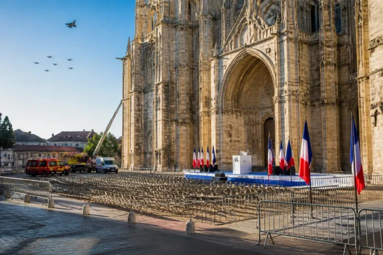 Auch : la cérémonie du 14 Juillet se tiendra sur le parvis de la Cathédrale