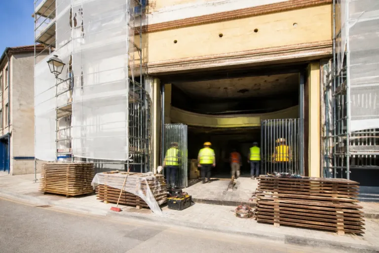 Auxerre : l'ancien cinéma Le Paris renaît pour accueillir le studio Évi'Danse