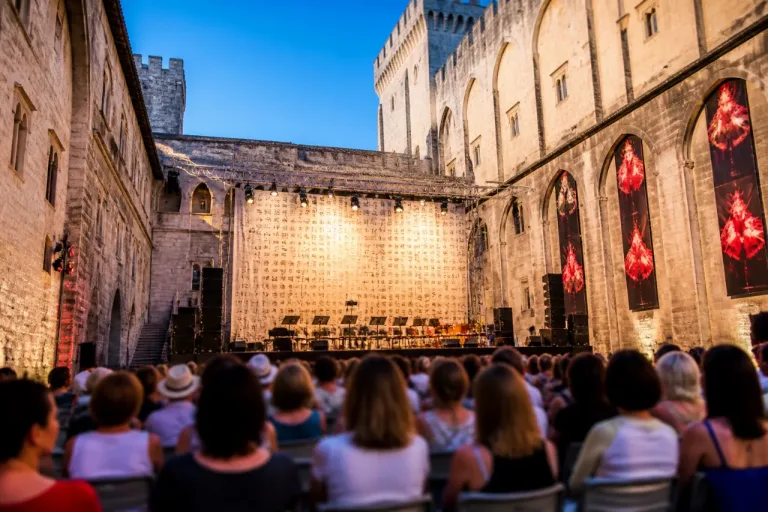 Avignon célèbre la langue coréenne au Festival pour sa 80e édition