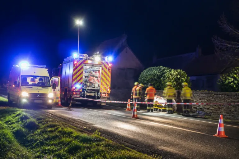 Avranches : un piéton grièvement blessé la nuit après avoir été percuté, le conducteur en fuite