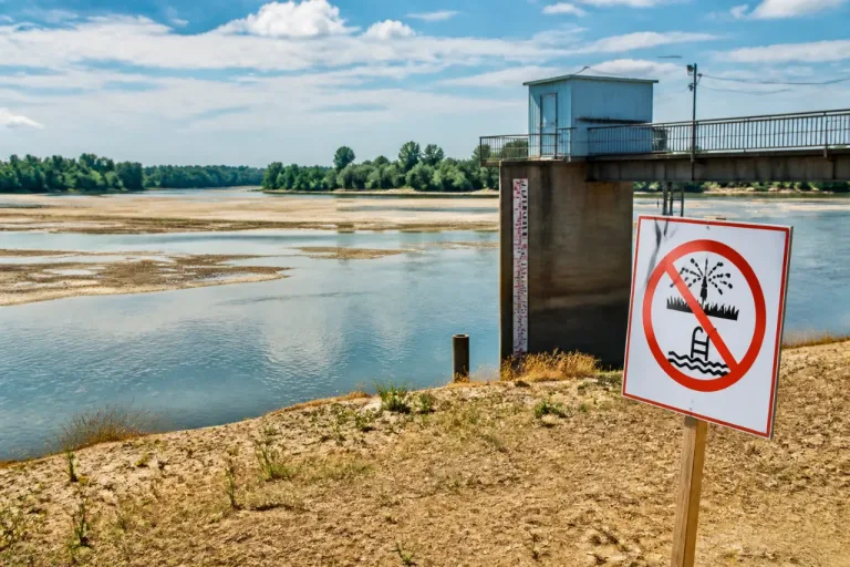 Bassin de la Loire sous tension: vigilance et usages de l’eau encadrés en aval