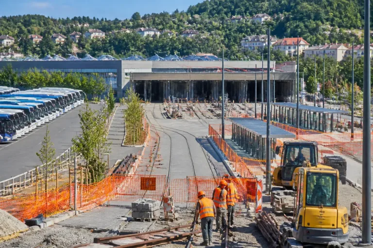 Besançon : le tram sera à l'arrêt du 13 juillet au 15 août pour un chantier majeur