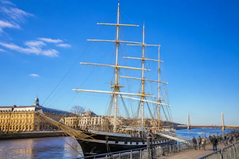 Bordeaux accueille le Belem : le trois-mâts historique ouvert au public ce week-end