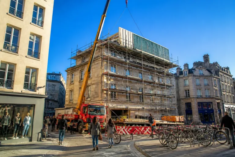 Caen : Orange investit 15 millions d'euros pour regrouper 600 salariés sur un site