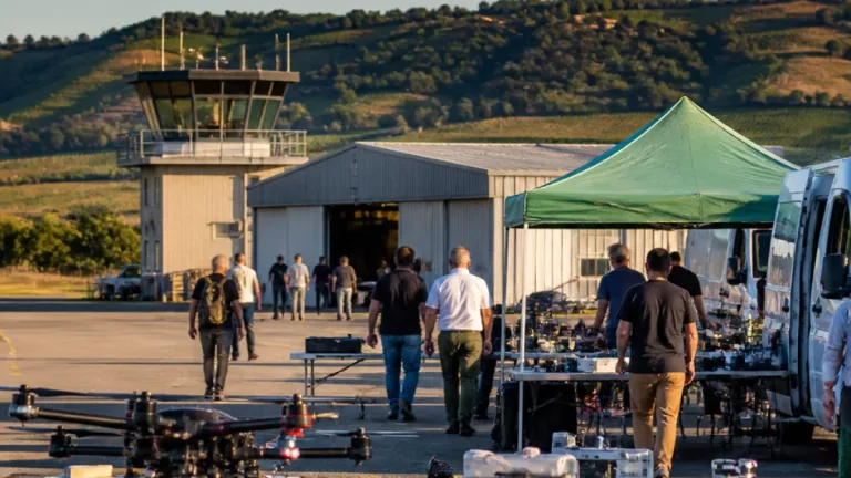 Cahors : l’aérodrome de Lalbenque labellisé zone de test drones, un tournant pour l’emploi local