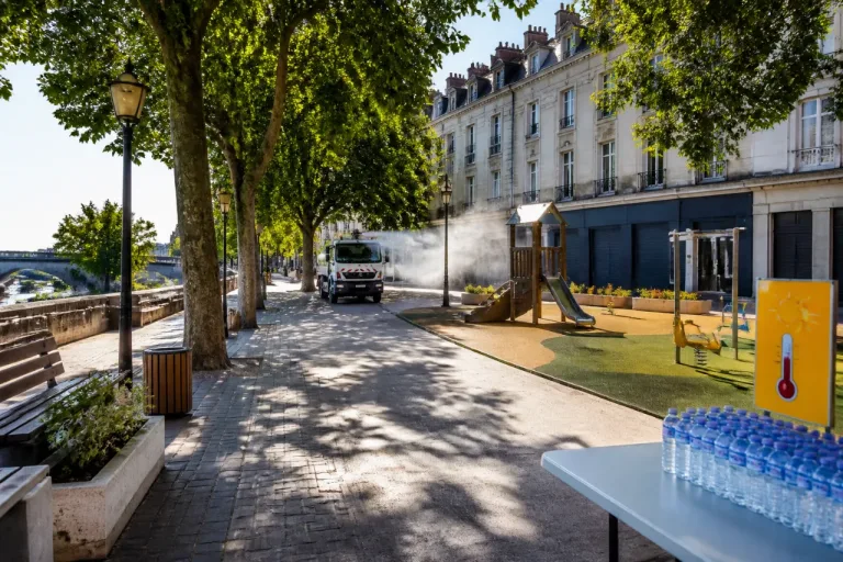 Canicule : 72 départements en vigilance orange, l’Indre‑et‑Loire sous haute surveillance