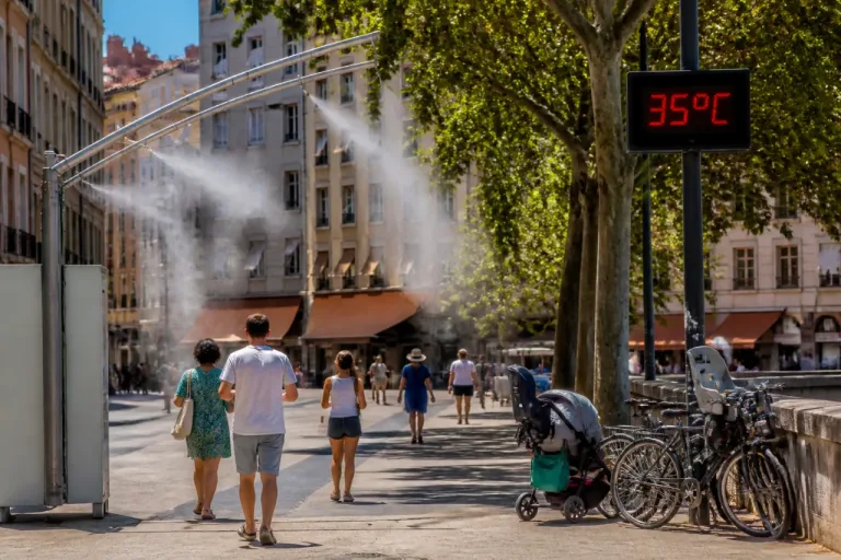 Canicule attendue à Lyon ce week-end : vigilance et bons réflexes recommandés