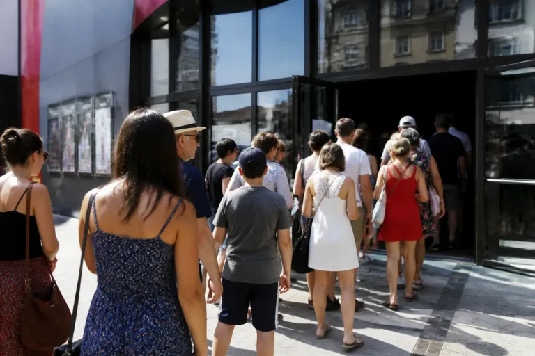 Canicule et Fête du Cinéma: ruée vers les salles obscures dans l’Yonne