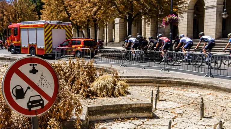 Canicule : la Corrèze placée en vigilance rouge, restrictions et risques encourus dimanche
